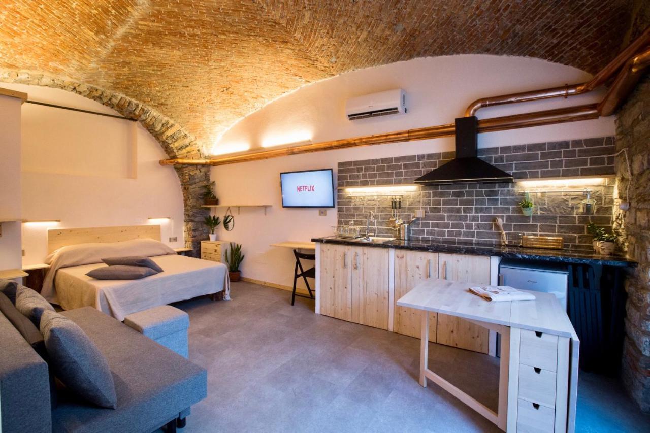 Rock & Wood - Apartment & Room La Spezia Exterior photo